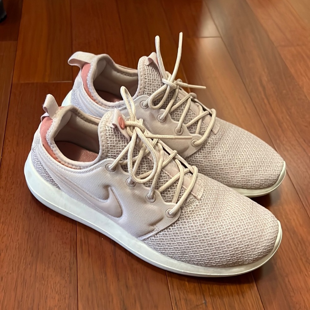 Pastel pink Nike size 7.5